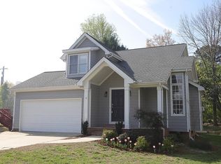 4704 Avenshire Cir, Raleigh, NC 27606