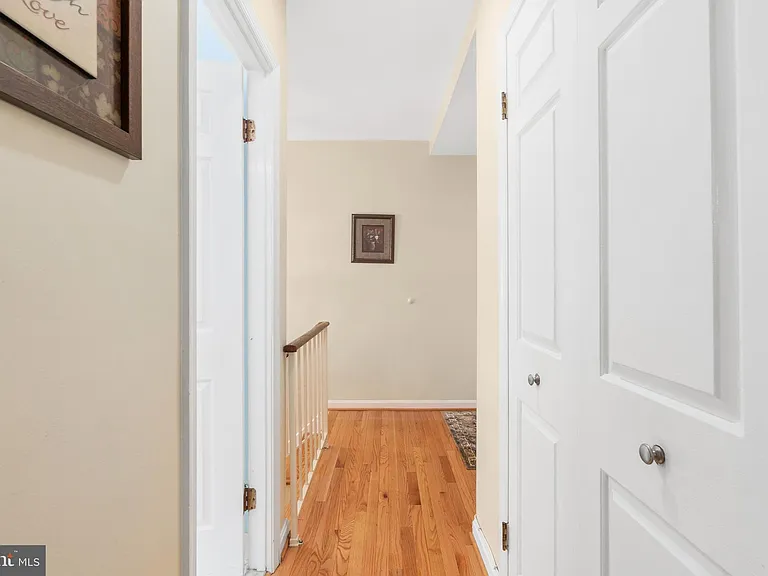 2145 California St NW #102 — Photo 8