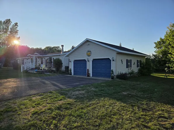 90 Whealkate Dr, South Range, MI 49963
