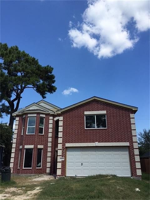 1st image of 15618 Misty Hollow Dr