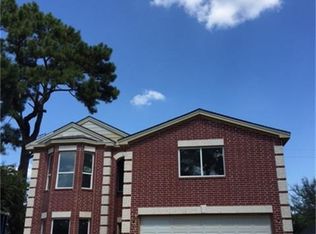 15618 Misty Hollow Dr, Houston, TX 77068