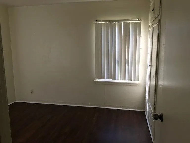 509 Wilson Ave — Photo 8