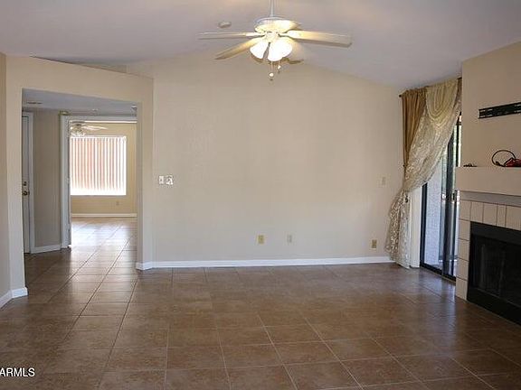 3rd image of 9750 N 94th Pl Unit 208