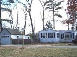 296 Main St, Sandown, NH 03873