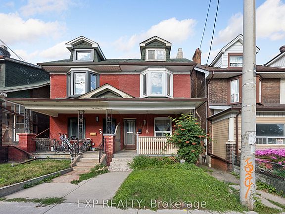 3rd image of 511 Carlaw Ave