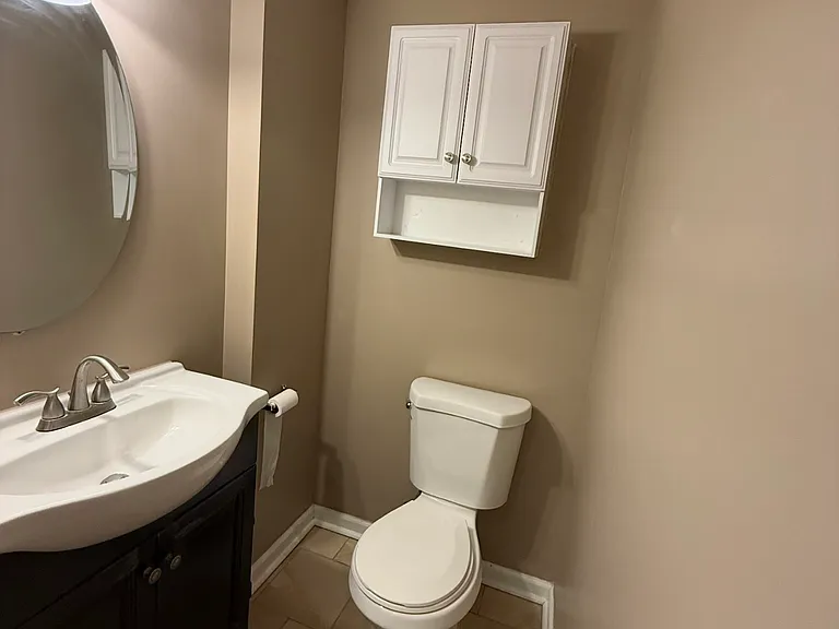 9889 Garvey Dr — Photo 35