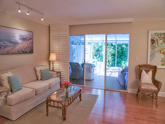 5th image of 1508 Coral Oak Ln #1304