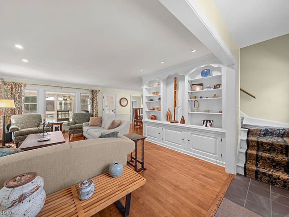 3rd image of 20650 Almar Dr