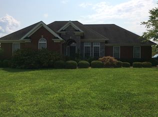 1209 Augusta Dr, Lawrenceburg, KY 40342