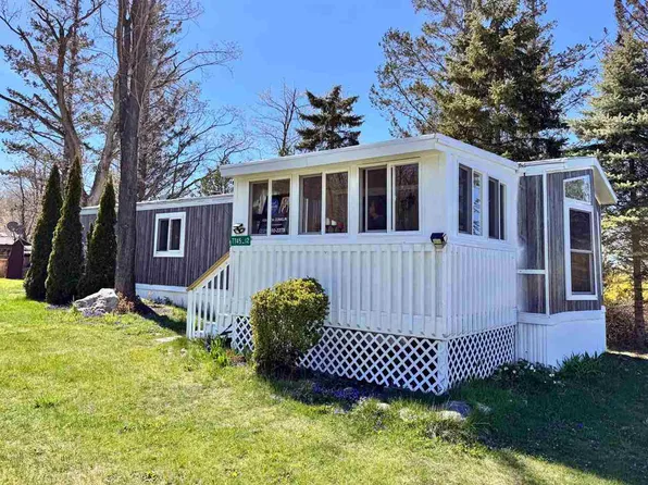 7745 Michigan Heights Ct #12, Charlevoix, MI 49720