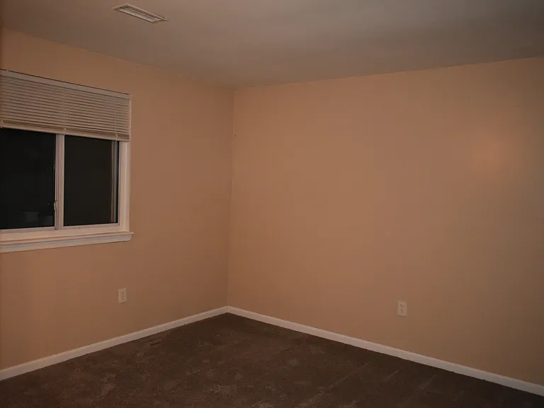 315 Pond View Ln — Photo 14