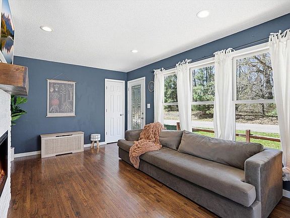 3rd image of 24207 W Fawn Rd NE