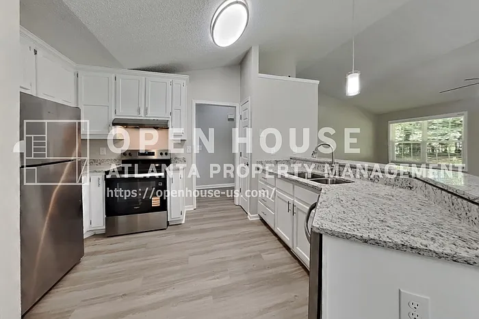 2890 Williams Farm Dr — Photo 6