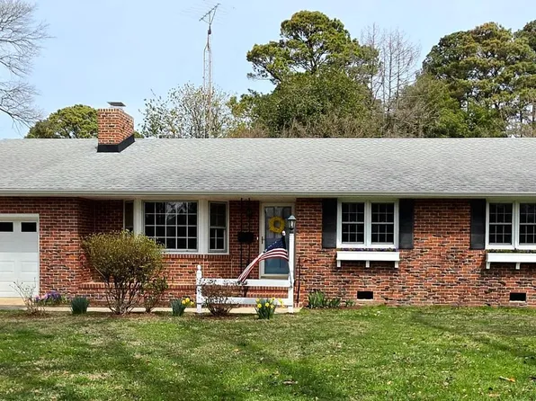 1205 Hambrooks Blvd, Cambridge, MD 21613