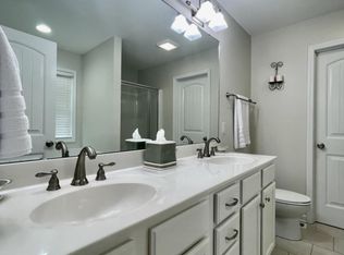 50 Bradley Ln, Pinehurst, NC 28374