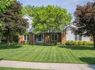 575 Carol Dr, Perrysburg, OH