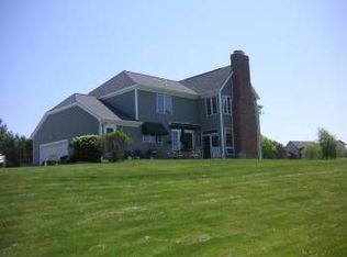 154 E Thompsons Point Rd, Charlotte, VT 05445