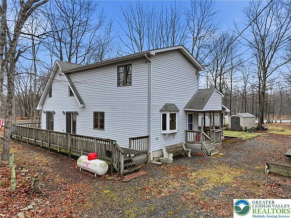 2nd image of 304 McKuen Way