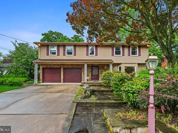 419 Kennebec Rd, Cherry Hill, NJ 08002