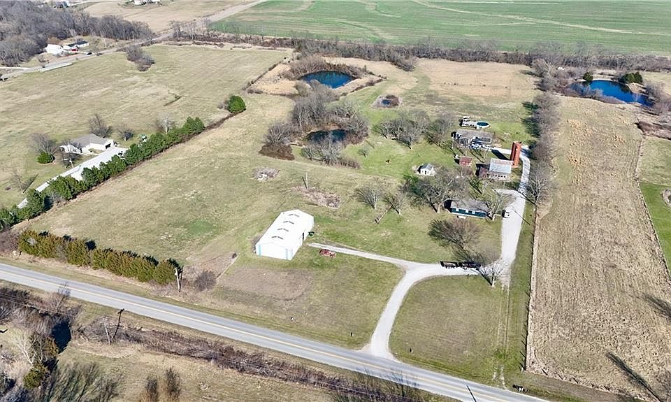 1st image of 14769 NE State Rte E