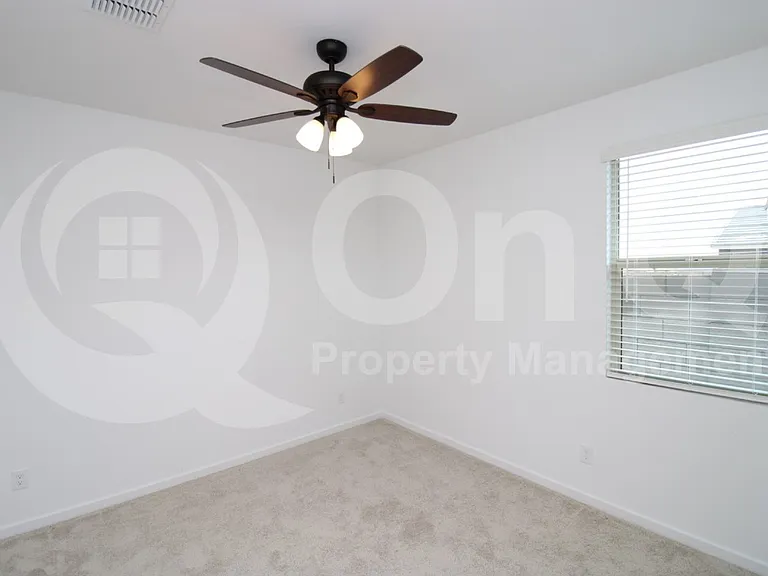 19968 W Rancho Dr — Photo 10
