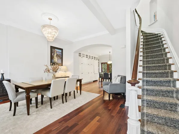 944 Bloomfield Street image 2 of 37