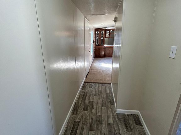 3rd image of 517 N Stephen Dr #99