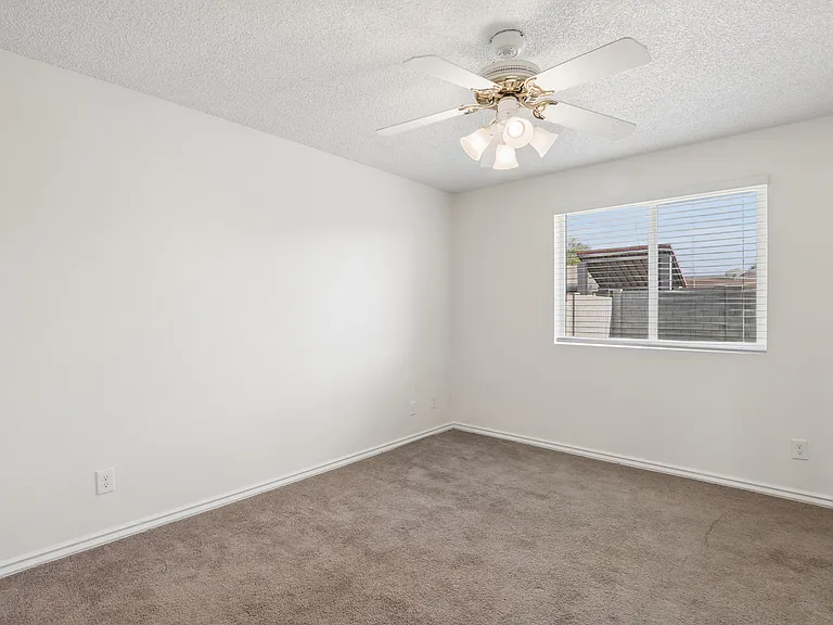 737 W El Prado Rd — Photo 16