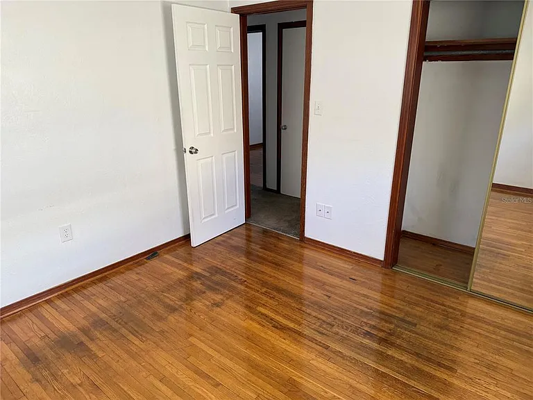 1247 Lakeview Dr — Photo 15