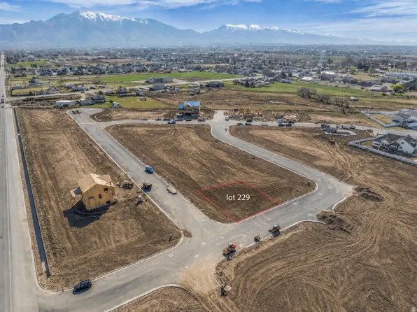 3691 W Richmond Dr, Ogden, UT 84401