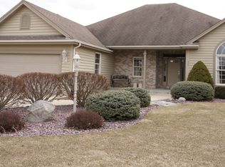 575 Wellington Dr, Union Grove, WI
