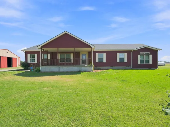 435 E 130th St S, South Haven, KS 67140