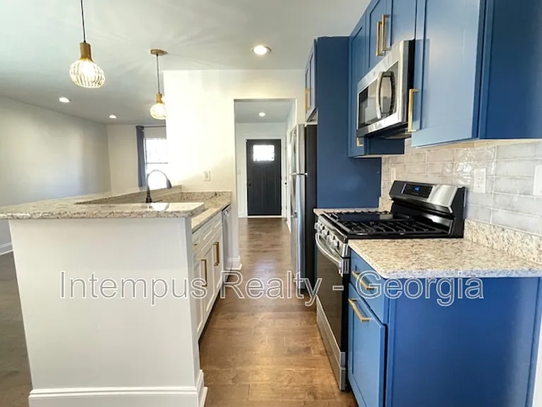 2867 Joyce Ave — Photo 14