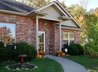 2910 Woods Crossing Dr #D, Columbia, MO 65202