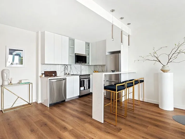 1462 Flatbush Ave #4H — Photo 4