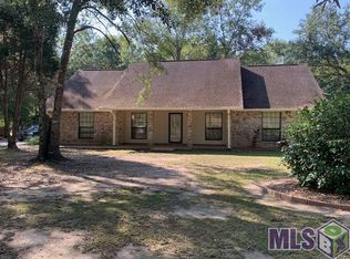 29550 Henry White Rd, Albany, LA 70711