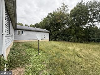 2nd image of 1584 Parkers Chapel Rd