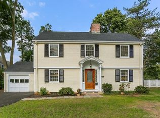 332 S Main St, West Hartford, CT 06107