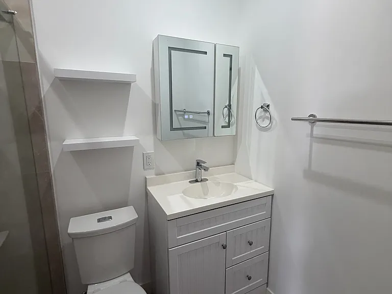 11521 SW 81st Ter #110 — Photo 4