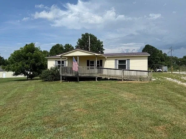 3881 New Irvine Rd, Waco, KY 40385