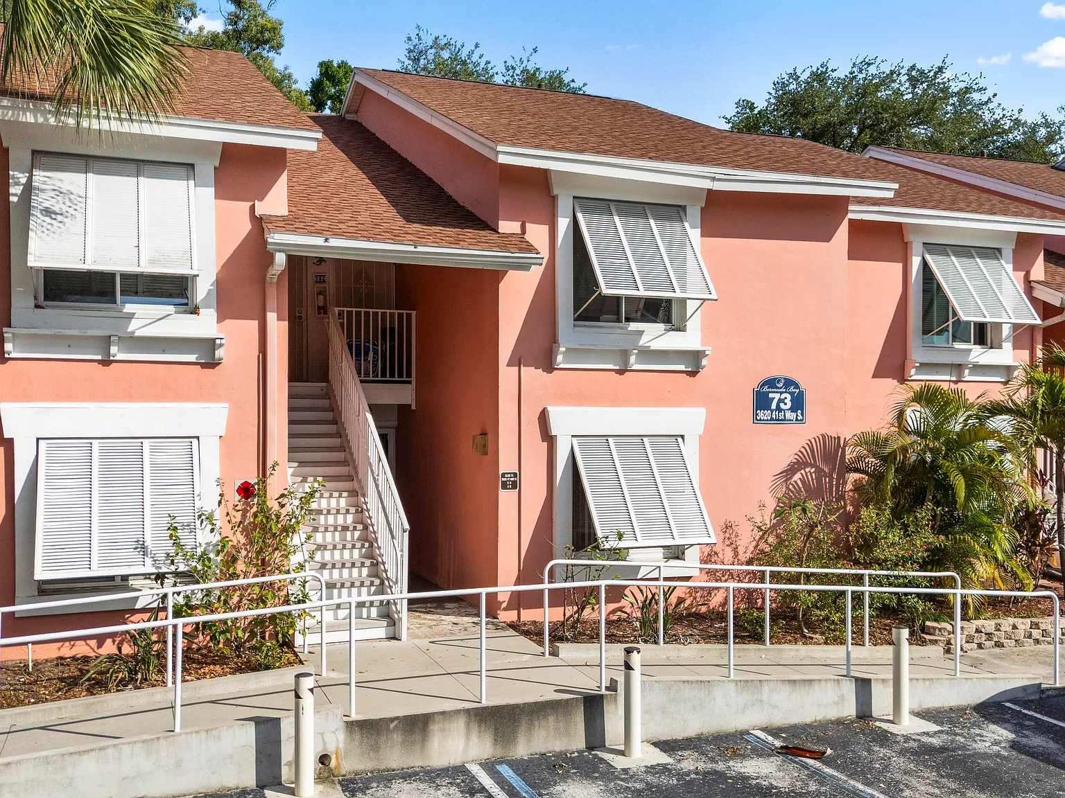 1 bed, 1000 sqft, $2,000 — Photo 1