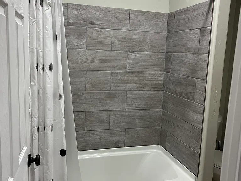 Full bath