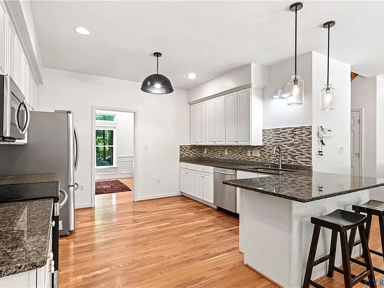 14318 Cove Ridge Pl — Photo 8