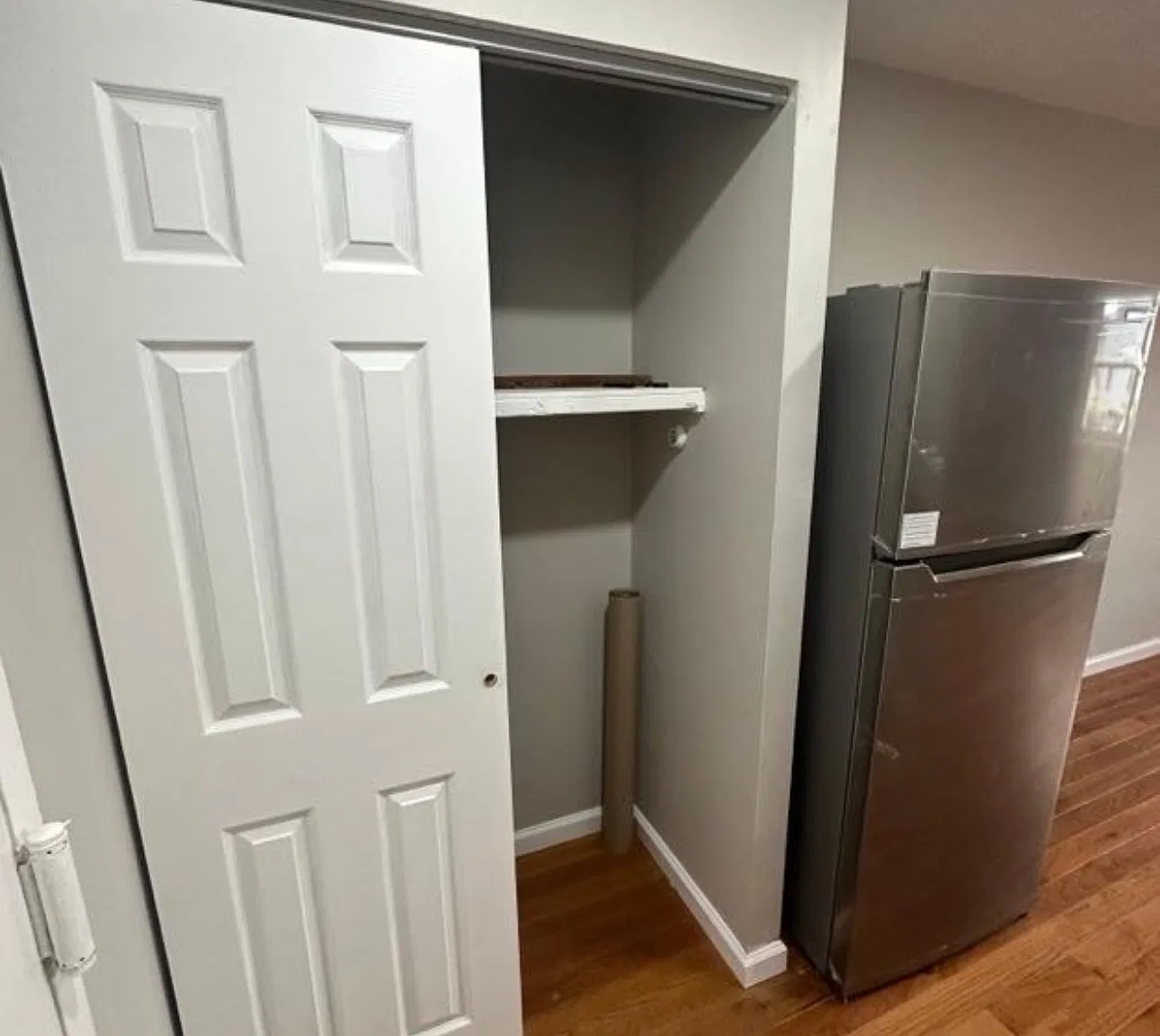 402 Olive St — Photo 3