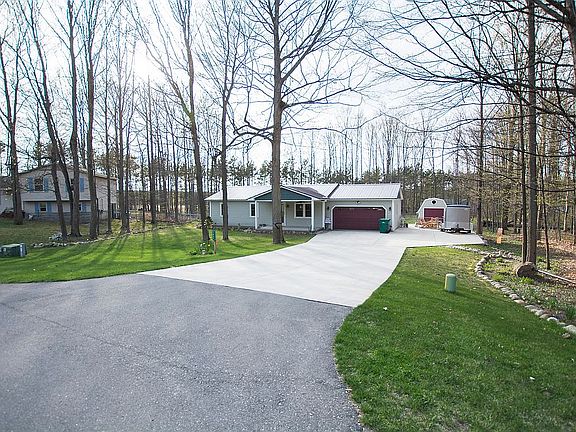 5th image of 1627 Penbroke Dr