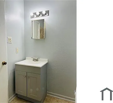 1 bed, 600 sqft, $1,000 — Photo 4