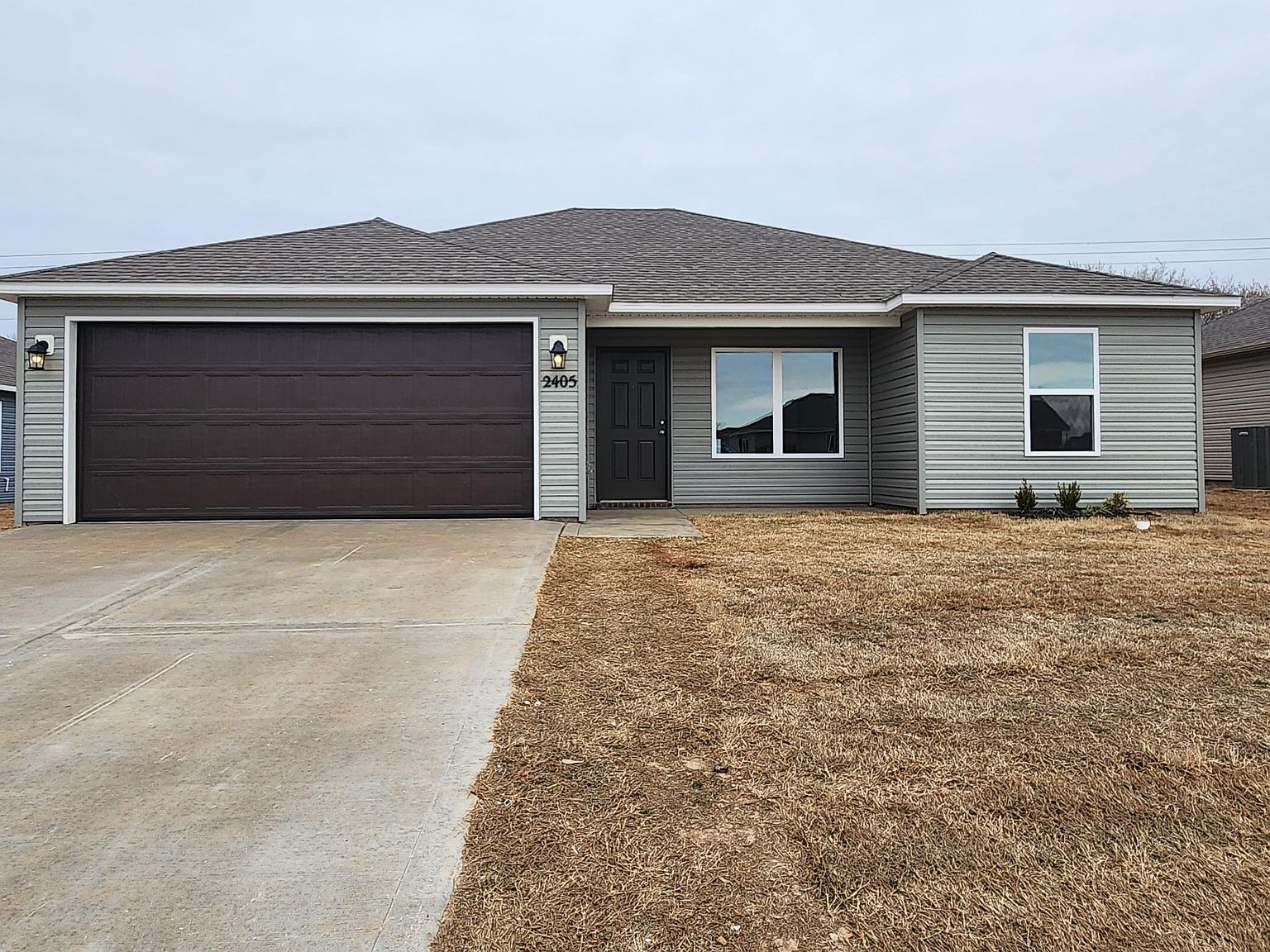 2405 S Silver St, Siloam Springs, AR 72761 Zillow