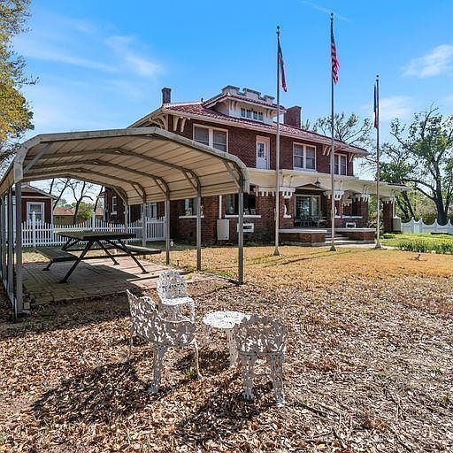 207 W Main St, Malakoff, TX 75148 Zillow