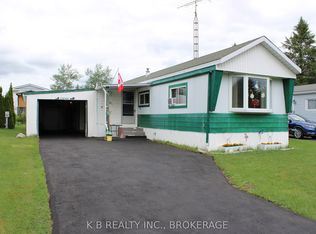 6 Cedar St W, Greater Napanee, ON K7R0E8