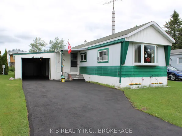 6 Cedar St W, Greater Napanee, ON K7R 0E8
